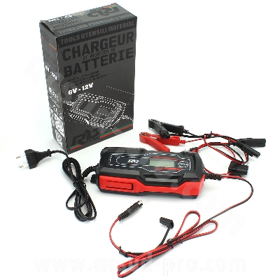 BATTERY CHARGER  AND RANGE  6-12V 4A