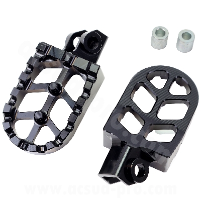 REPOSE PIED MOTO CNC CARENZI  ALU ADAPT RIEJU MRT 50CC  (LIVRE AVEC AXE Ø8mm ) NOIR 