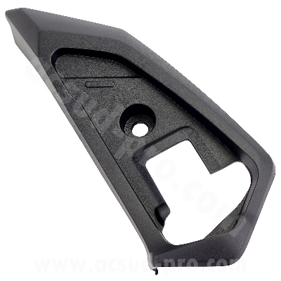 CACHE CALE PIEDS  ADAPT. HONDA SH 350CC 2021-2024  (OEM :83515-K1W-D00ZA) DROIT 